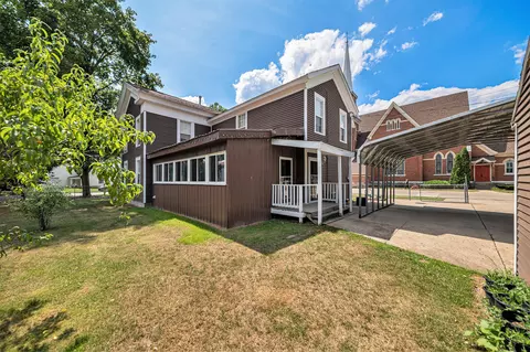 315 White Pigeon St, Constantine, MI 49042 photo 5