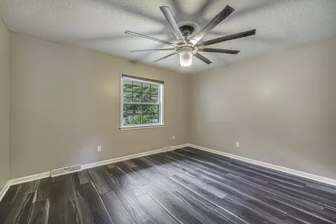 1054 N Brown St, Jackson, MI 49202 photo 13