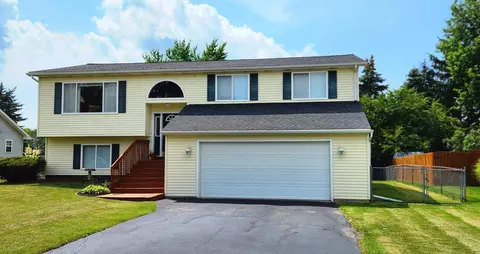 430 Symphony Cir, St. Joseph, MI 49085