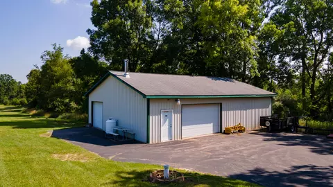 6111 Clise Rd, Bath, MI 48808 photo 9