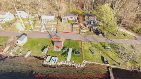 10383 Walnut Dr, Three Rivers, MI 49093 photo 4