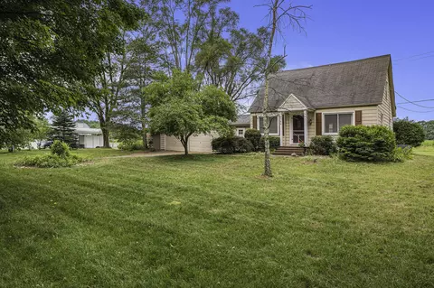 5199 N 3rd St, Kalamazoo, MI 49009