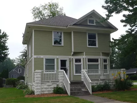 279 Wall St, Zeeland, MI 49464