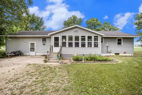 55377 Walterspraugh Rd, Mendon, MI 49072 photo 2