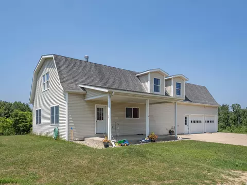 48222 16th Ave, Grand Junction, MI 49056