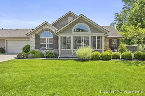 3536 Water Walk Dr SW #24, Wyoming, MI 49418