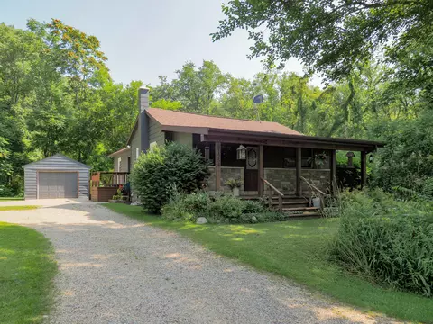 51354 63rd Ave, Lawrence, MI 49064