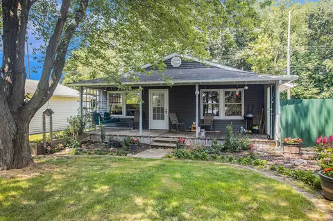 23469 River Run Rd, Mendon, MI 49072