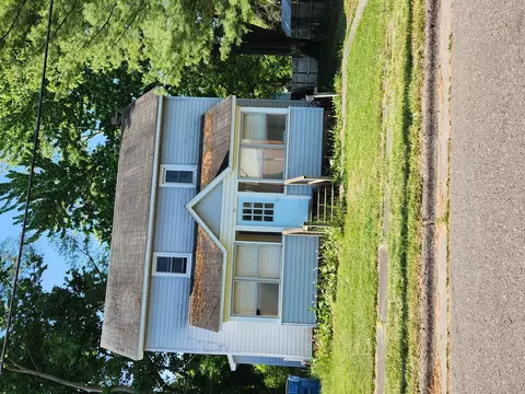 20 Abbott Ave, Coldwater, MI 49036