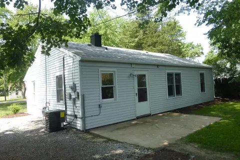 1880 Baldwin Dr, Niles, MI 49120 photo 2