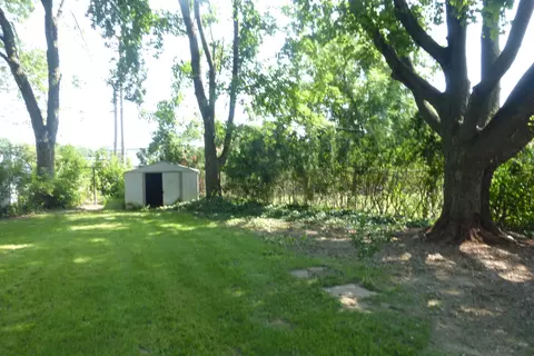 1880 Baldwin Dr, Niles, MI 49120 photo 3