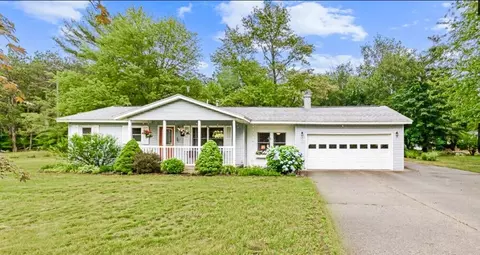 3232 146th Ave, Holland, MI 49424