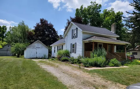 5273 Monroe St, Osseo, MI 49266