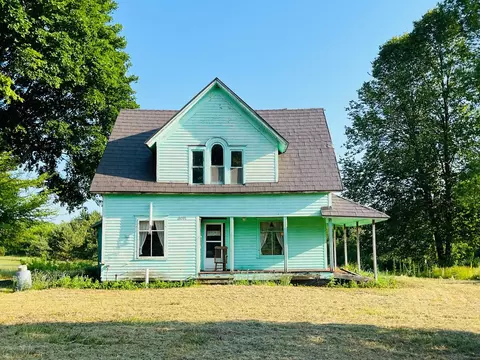 3971 W 48 Rd, Cadillac, MI 49601