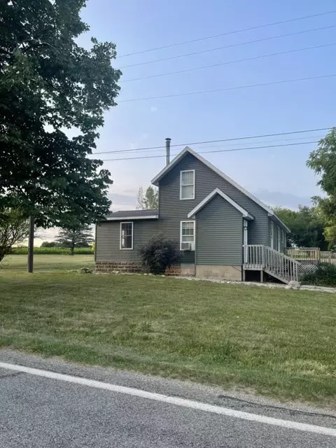 3173 Dumont Rd, Allegan, MI 49010
