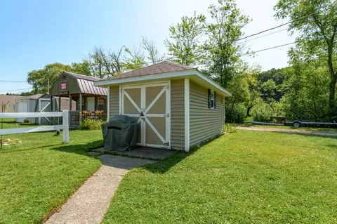90174 Bluff Dr, Marcellus, MI 49067 photo 15