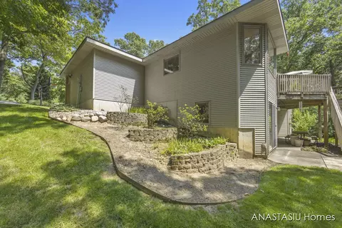 8730 Bennett St SE, Ada, MI 49301 photo 34