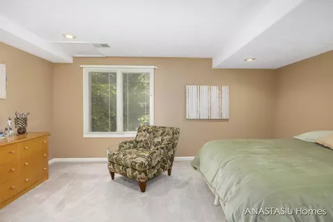 8730 Bennett St SE, Ada, MI 49301 photo 29