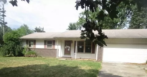 69712 White School Rd, Sturgis, MI 49091