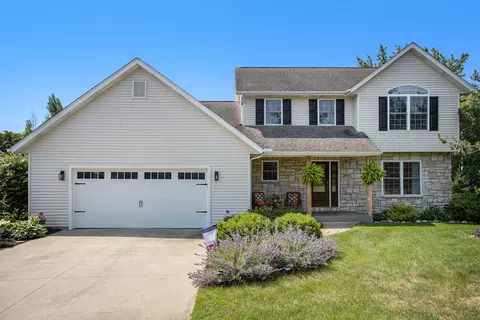 8018 Fawn Meadow Trl, Galesburg, MI 49053