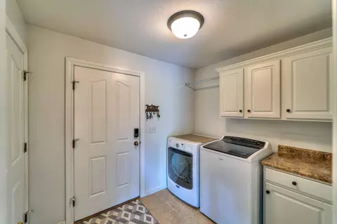 1023 Engelhardt Strasse, Jackson, MI 49201 photo 12