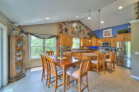 1023 Engelhardt Strasse, Jackson, MI 49201 photo 7