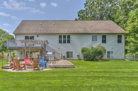 1023 Engelhardt Strasse, Jackson, MI 49201 photo 2