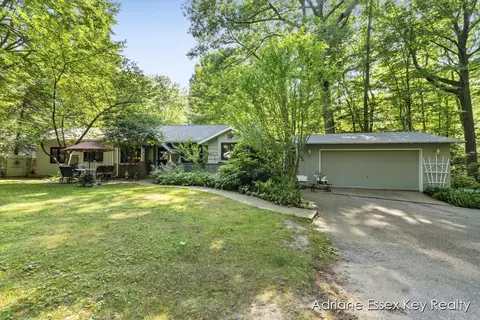 4686 Happy Holw, Holland, MI 49423