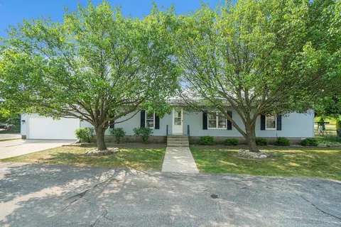 155 E 48th St #44, Holland, MI 49423