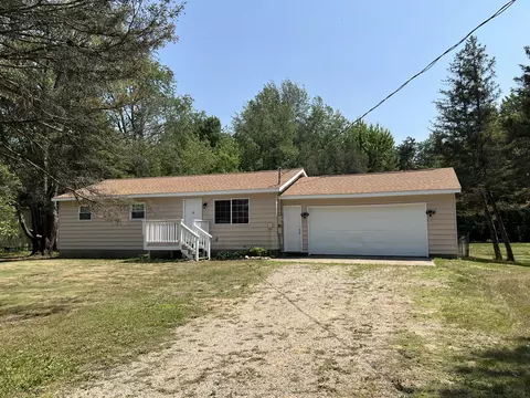 8630 Lake Michigan Dr, Allendale, MI 49401