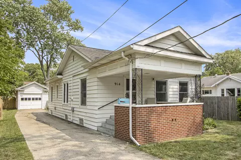 914 Dayton Ave, Kalamazoo, MI 49048