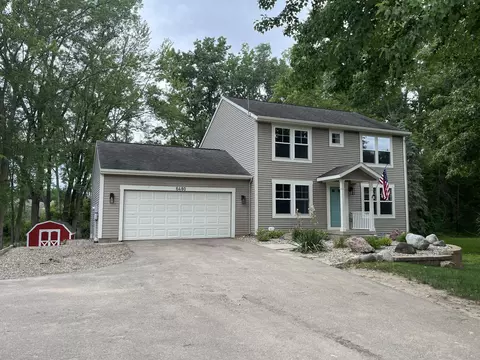 6480 Cascade Rd SE, Grand Rapids, MI 49546