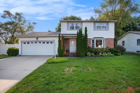 2856 Boone Ave SW, Wyoming, MI 49519