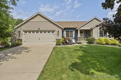3709 Charlevoix Dr SE, Grand Rapids, MI 49546