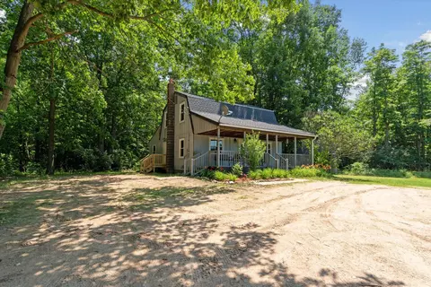 480 22 Mile Road Rd NE, Sand Lake, MI 49343