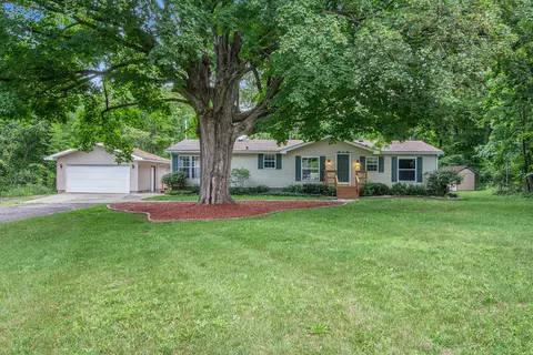433 Poplar Street St, Howard City, MI 49329