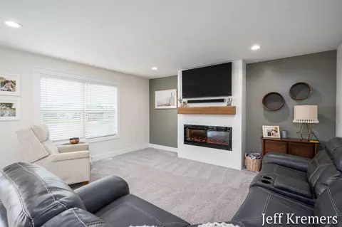 11673 Everett Ave, Allendale, MI 49401 photo 17