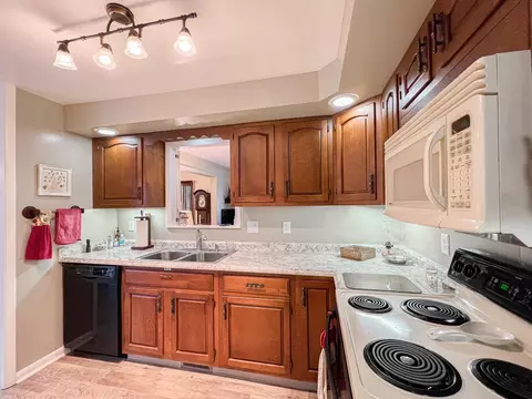 57772 M 62, Cassopolis, MI 49031 photo 10
