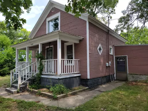 2916 Maffett St, Muskegon Heights, MI 49444