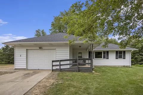 16622 20 Mile Rd, Marshall, MI 49068