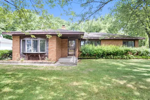 17643 N Shore Rd, Spring Lake, MI 49456 photo 2