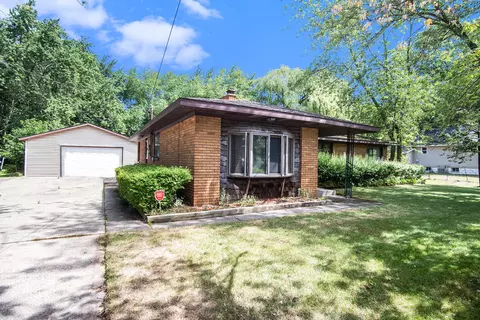 17643 N Shore Rd, Spring Lake, MI 49456 photo 3