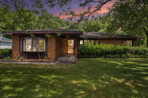17643 N Shore Rd, Spring Lake, MI 49456 photo 1