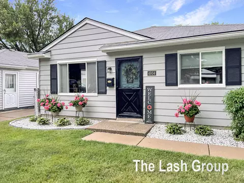 4934 Katherine St, Dearborn Heights, MI 48125
