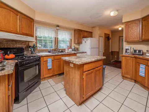 1248 Marsh Rd, Plainwell, MI 49080 photo 4