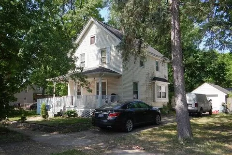 601 Wallace Ave, Kalamazoo, MI 49048