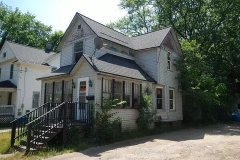 1320 E Vine St, Kalamazoo, MI 49001