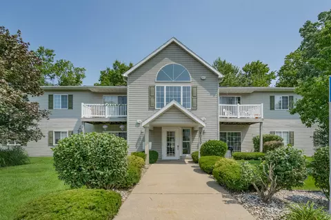 4050 W Centre Ave # 113, Portage, MI 49024