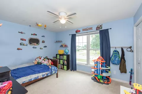 2206 Applegate Dr NW, Walker, MI 49534 photo 18