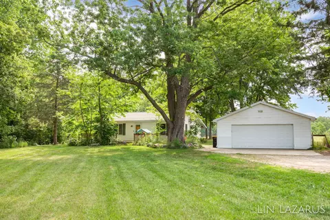 4675 Cedar Creek Rd, Hastings, MI 49058